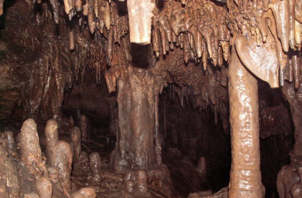 Кашкулакская пещера