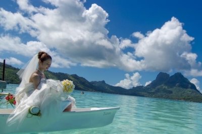 Свадебное путешествие в сентябре: морские круизы, романтические места, отзывы